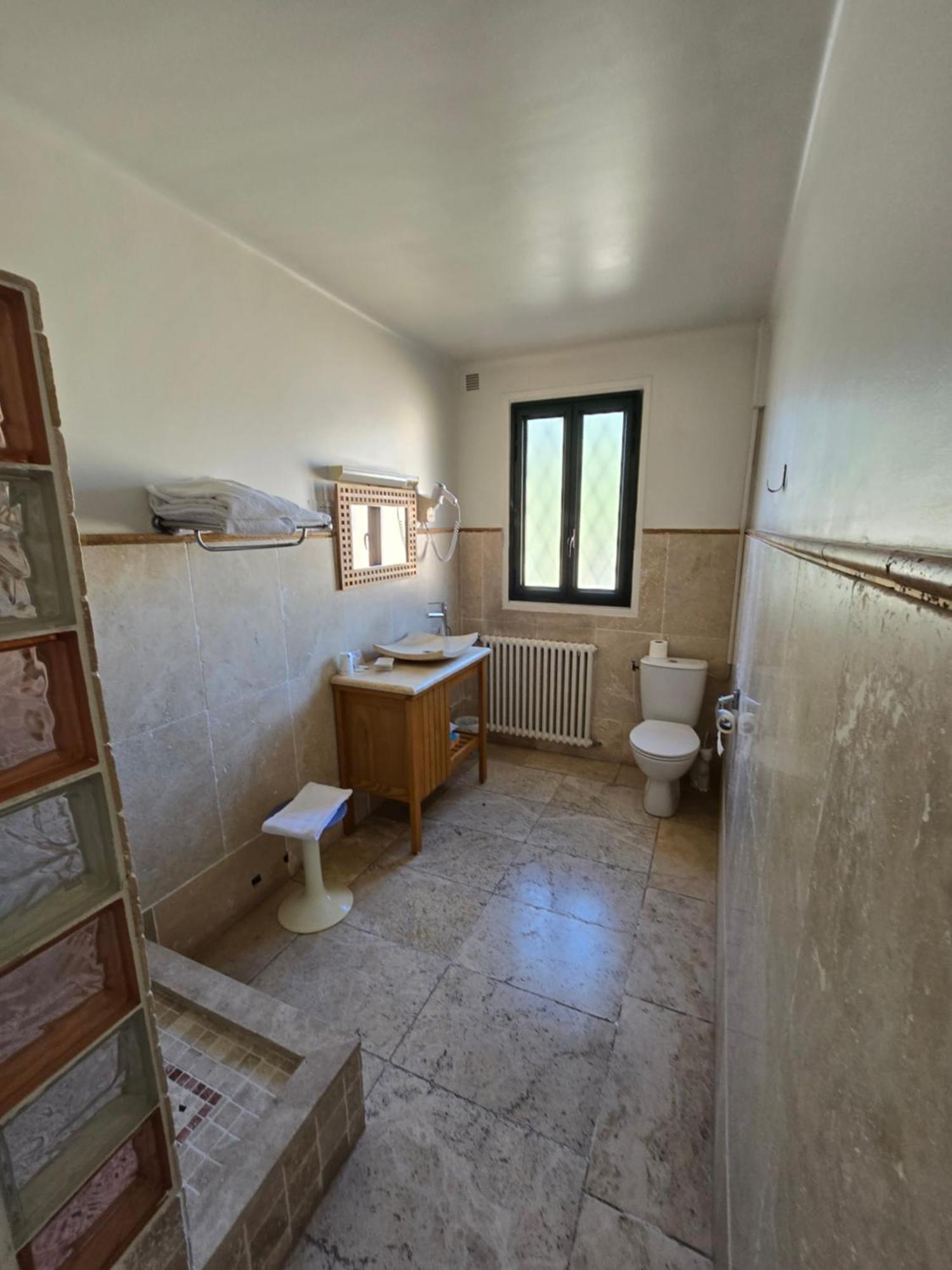 Auberge Les Aromes Grasse Kültér fotó